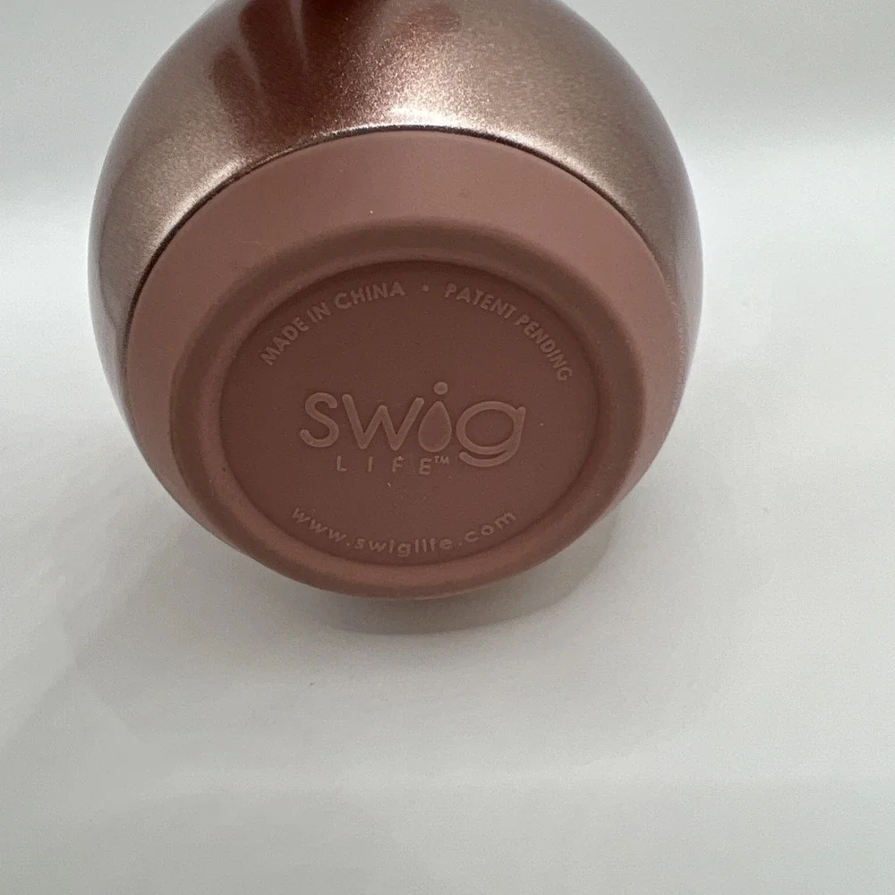 Swig Life Stemless Wine‎ Cup Tumbler in Shimmer Rose Gold (12 oz) - Picture 6 of 9